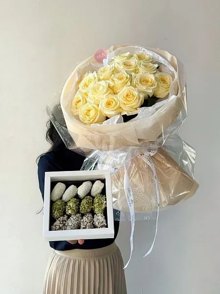 Сет" На ауызашар" — «Сет На ауызашар» — подарочный сет Dolce Sweets из 12 фиников в белом шоколаде.